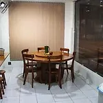 Boozers Pub And Hostel